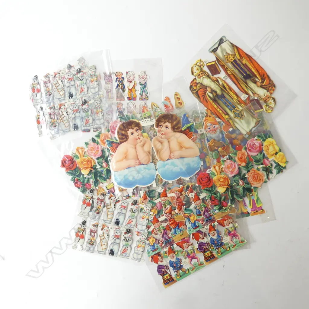19 FULL SCRAP SHEETS, UK 1960s Image 1++