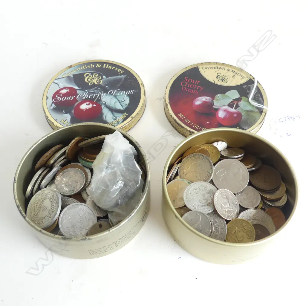 2 TINS VINTAGE COINS Image 1++