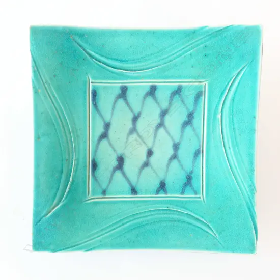 MERILYN WISEMAN FOOTED PLATTER, 320 x 320mm