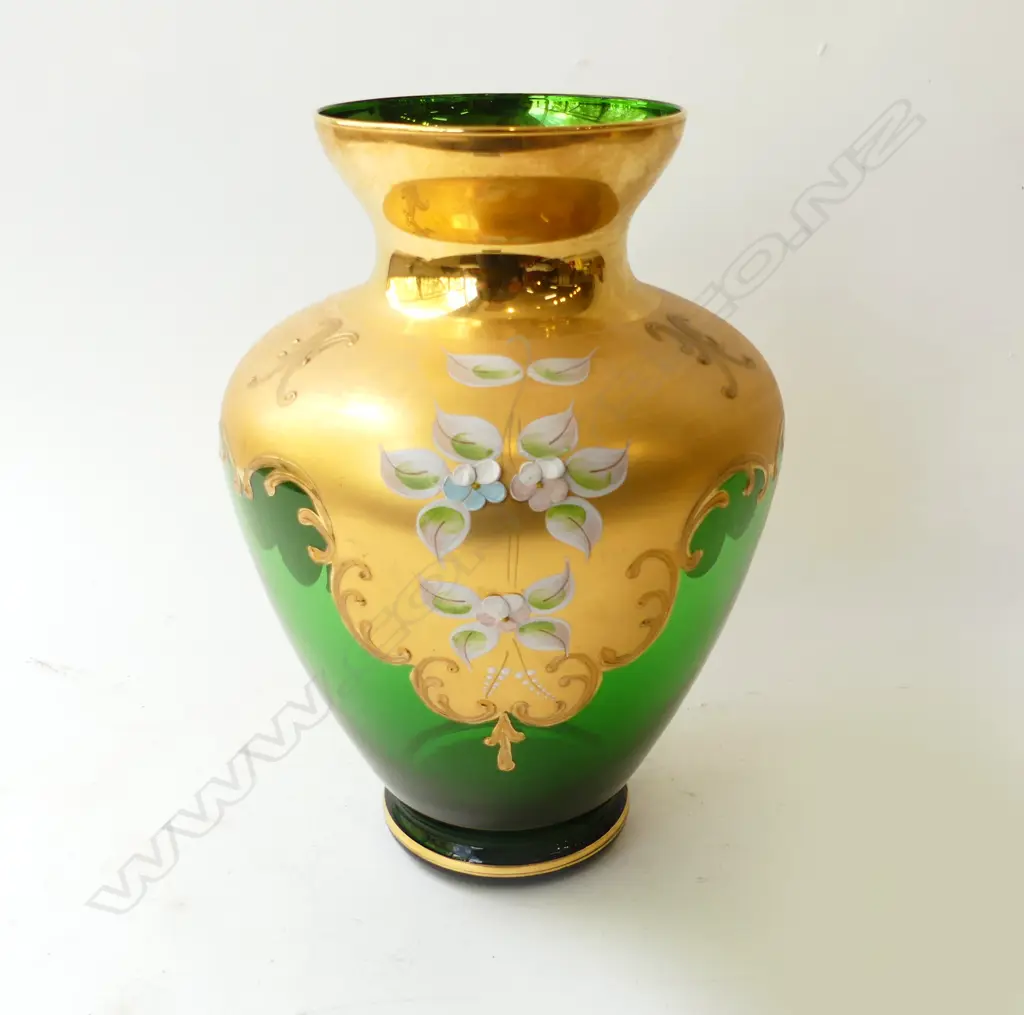 GREEN VENETIAN GLASS VASE H.265mm Image 1++