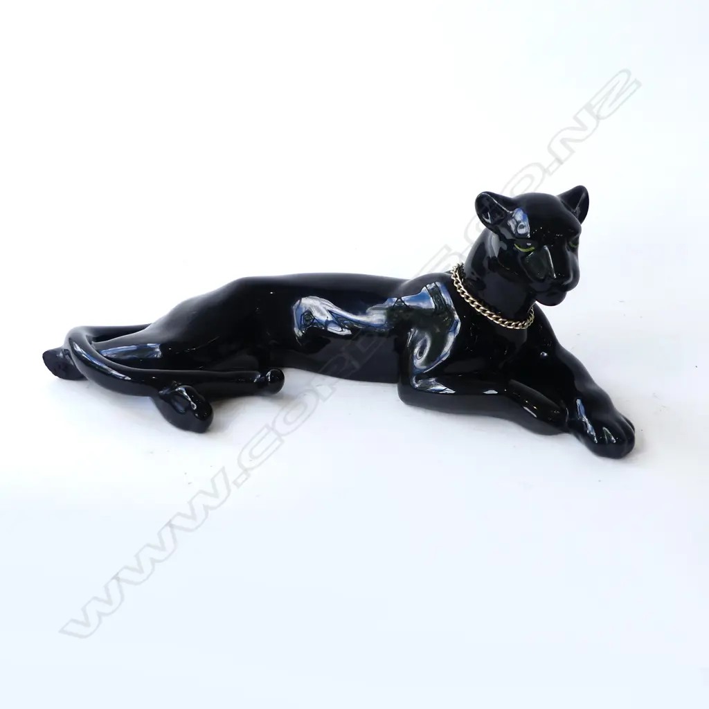 CERAMIC BLACK PANTHER WITH CHAIN H160mm FAULTS Image 1++