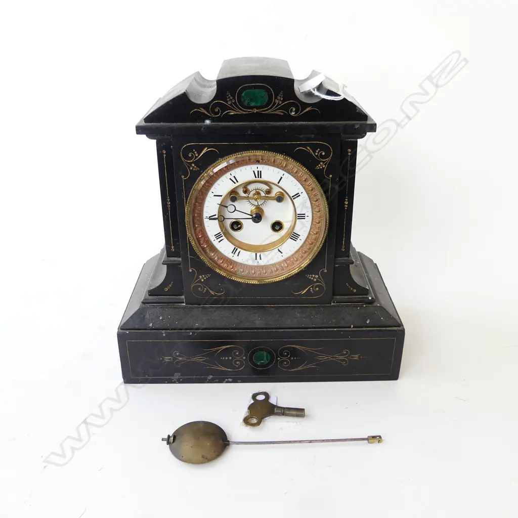 VICTORIAN BLACK SLATE MANTLE CLOCK H.290mm with pendulum & key Image 1++