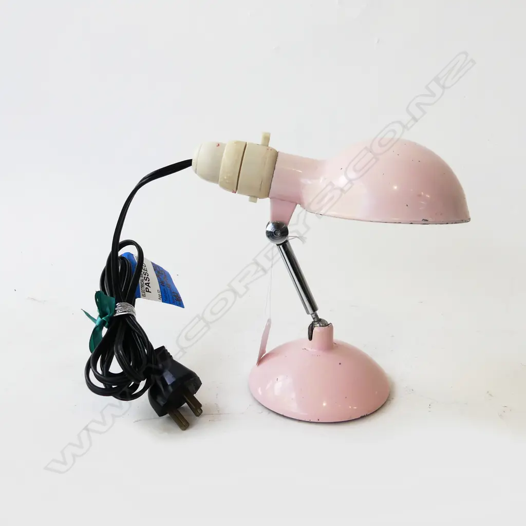 RETRO VINTAGE PINK METAL CLAMP LAMP, CLAMP HOLD 115mm dia Image 1++