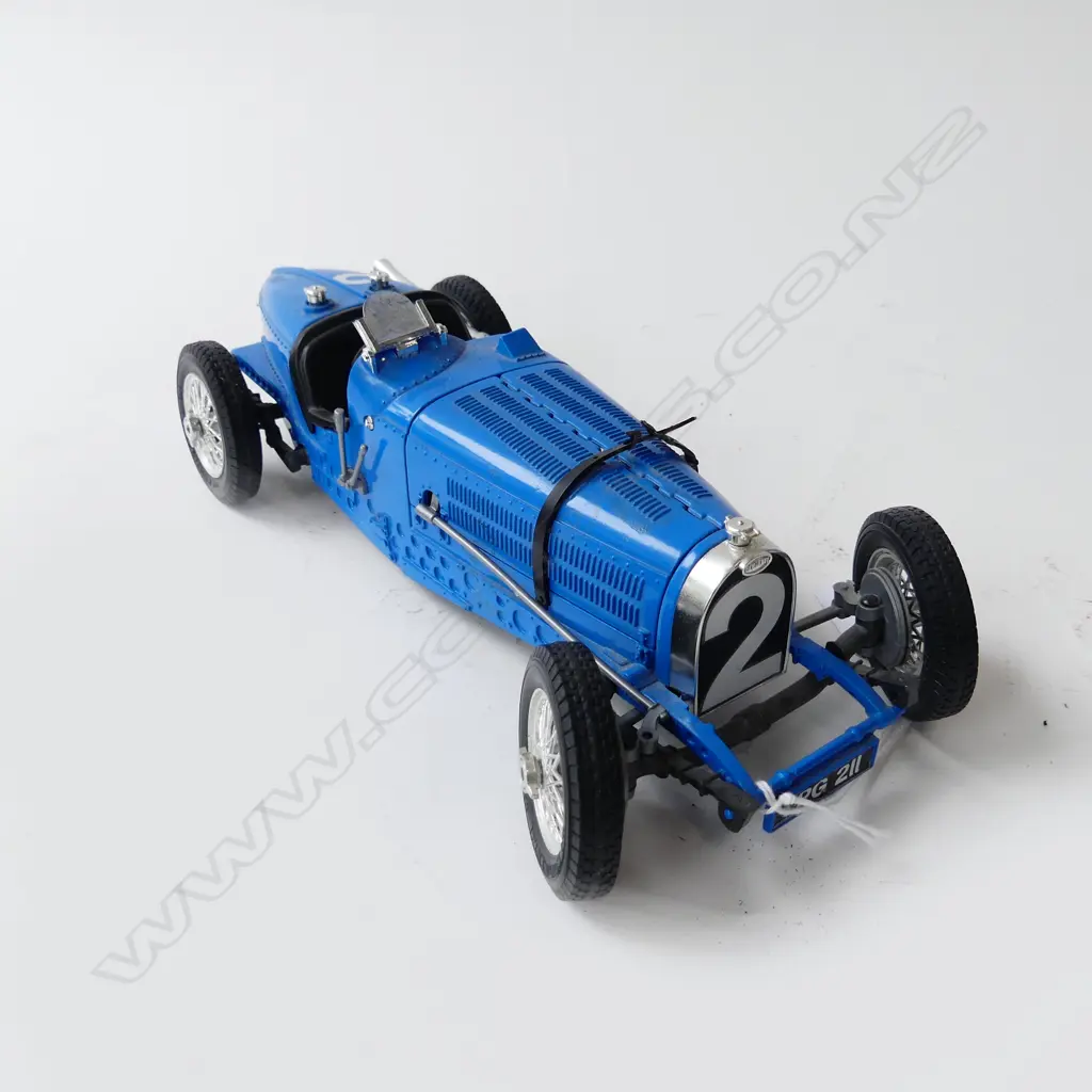 BURANGO 1/18 MODEL 1934 BUGATTI TYPE 59 MADE IN ITALY L.250mm Image 1++