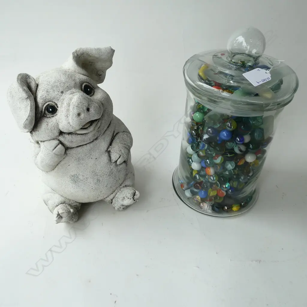 WHITE CONCRETE PIG + JAR OF MARBLES H.280mm Image 1++