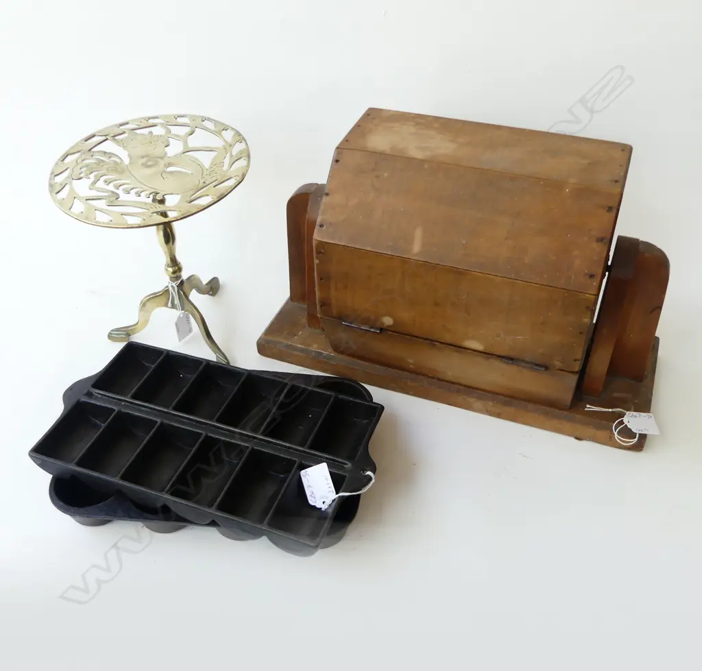 VINTAGE WOODEN RAFFLE SPINNER, 2 CAST IRON GINGER GEM & MUFFIN PANS & BRASS PEDESTAL TRIVET Image 1++