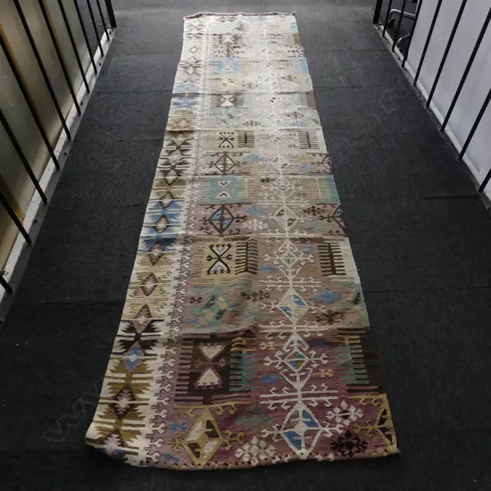 KELIM RUG 3220x800mm