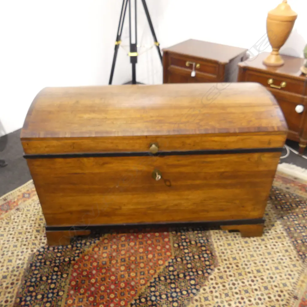 LG GERMAN OAK CHEST / TRUNK 1200x590x790mm Image 1++