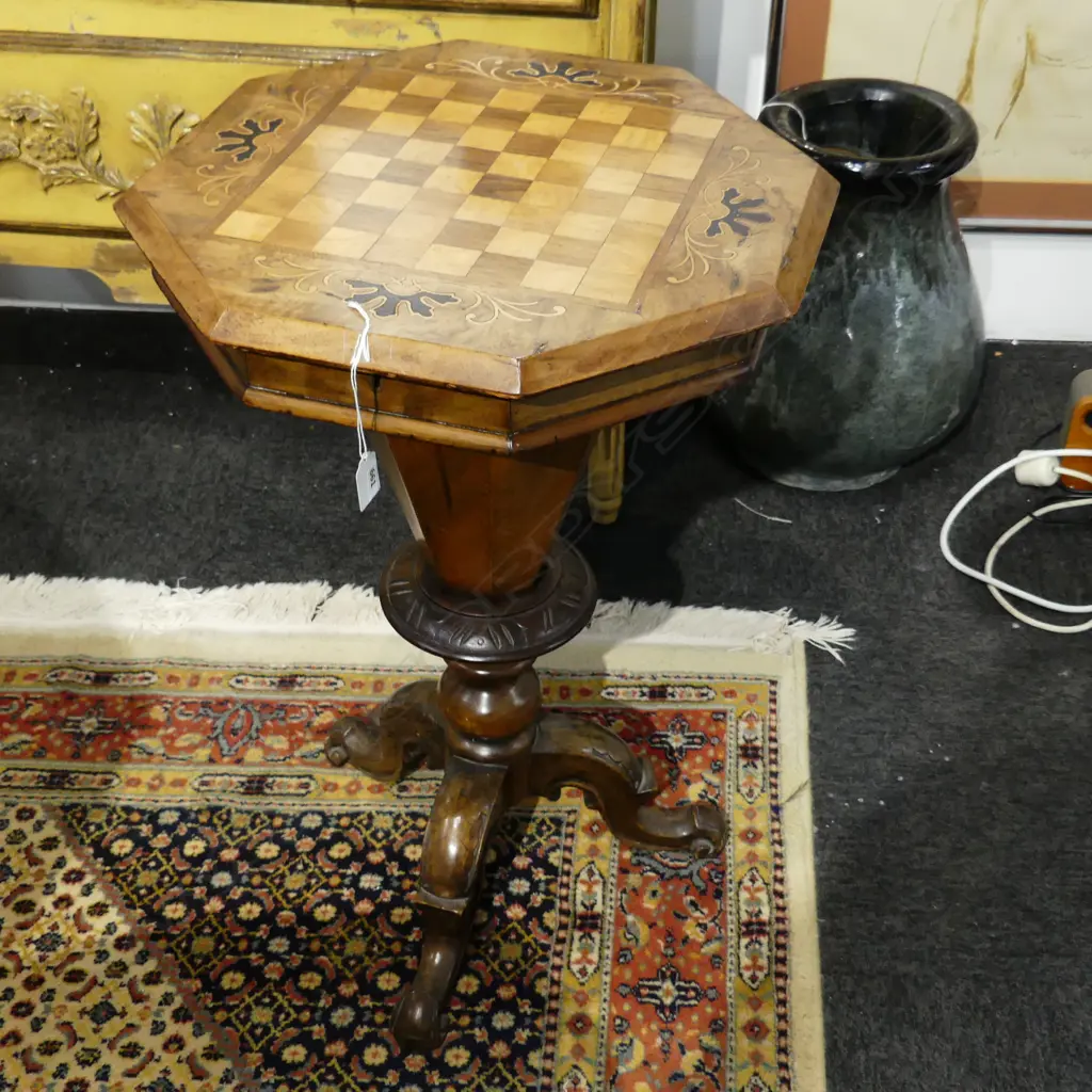 VICTORIAN SEWING TABLE w. INLAID CHESS BOARD TOP H.695mm Image 1++