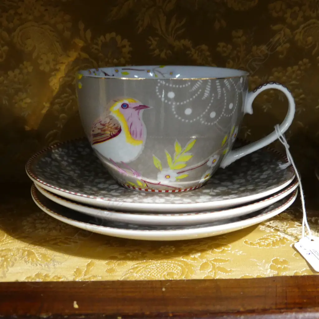 14 CUPS, 18 SAUCERS BY PIP HOME Image 1++