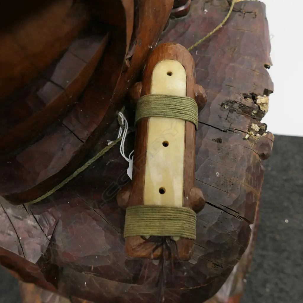 LG HEAVY OLD WOOD MAORI CARVED LIZARD FIGURE w FLUTE, KAURI GUM INCLUSIONS, 400 x 500 x 760mm Image 1++