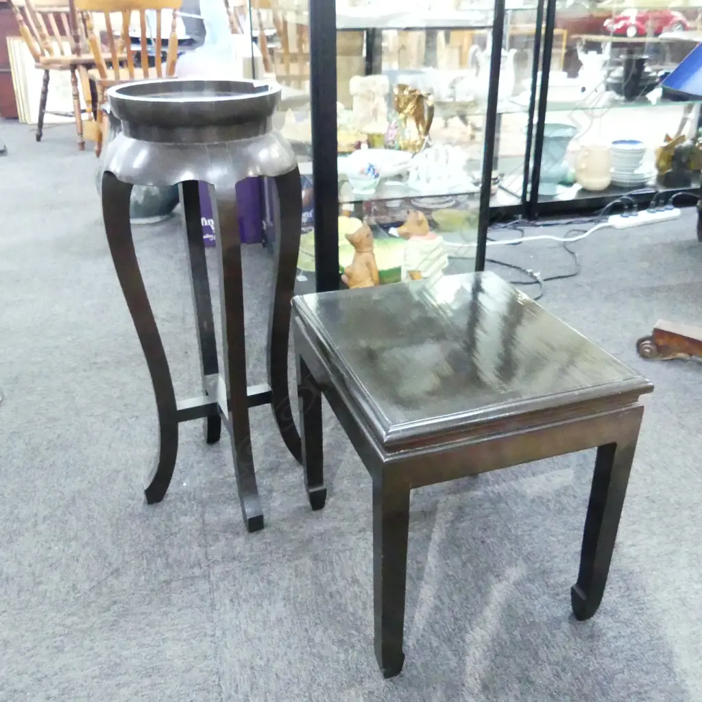 ORIENTAL PLANT STAND H.690mm & SIDE TABLE W.405mm Image 1++