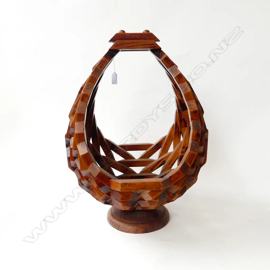 LG WOODEN BASKET H.560mm Image 1++