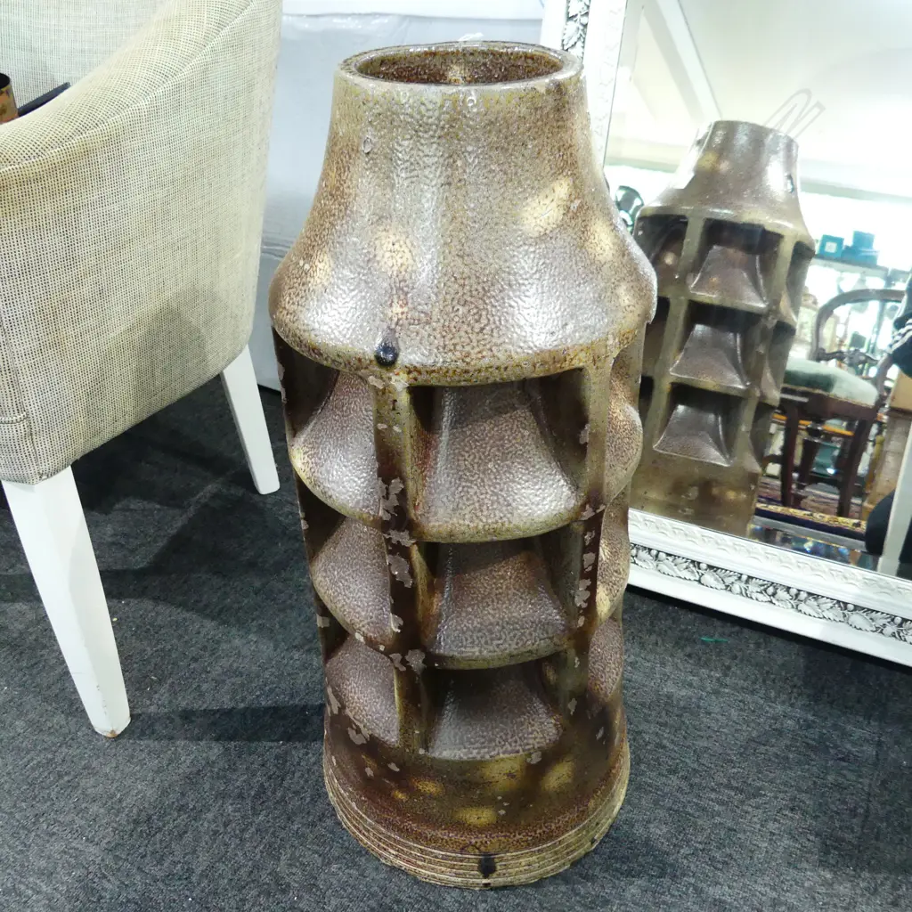LG SALT GLAZED CHIMNEY POT H.725mm Image 1++