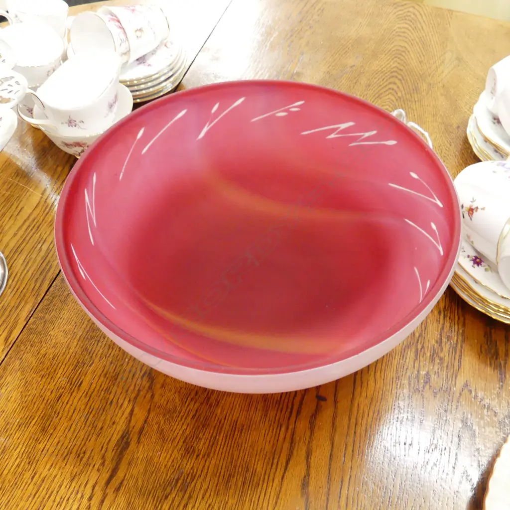 GARY NASH RED ART GLASS BOWL 280mm signed & dated Image 1++