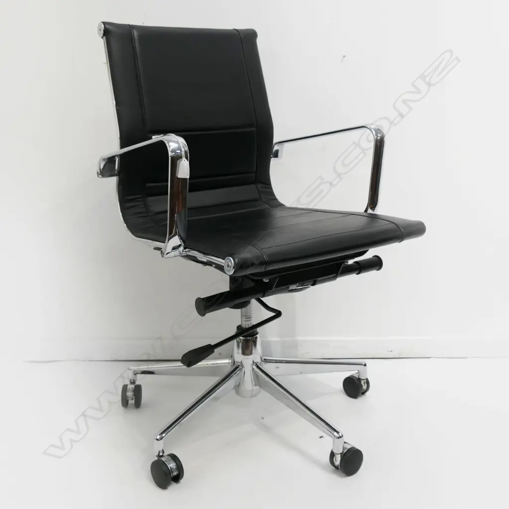 MODERN OFFICE CHAIR Image 1++
