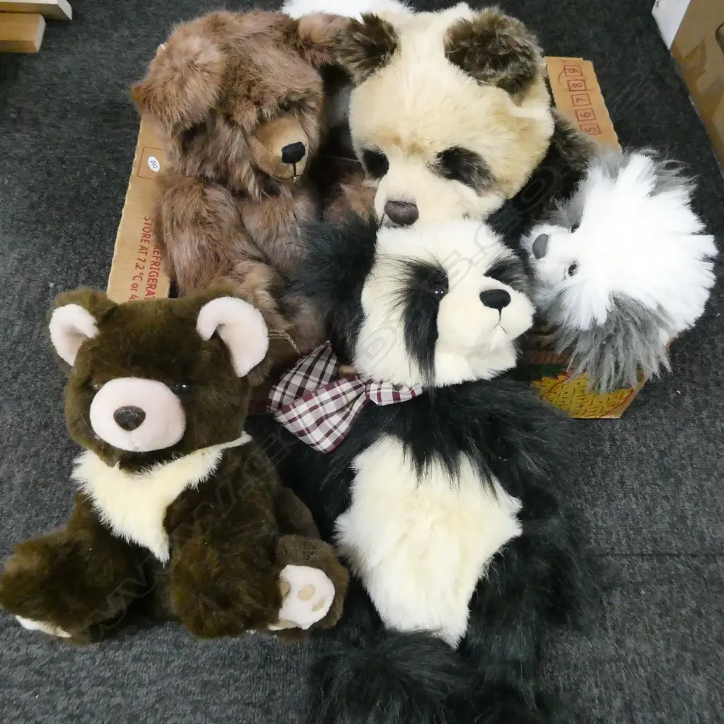 AS NEW CHARLIE  SOFT TOY BEARS ETC Image 1++