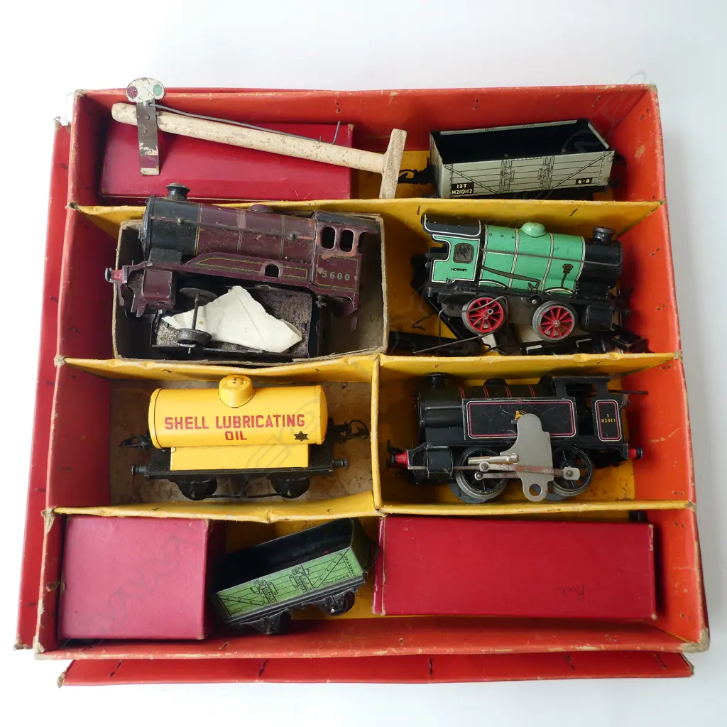 HORNBY TRAIN SET BOXED Image 1++
