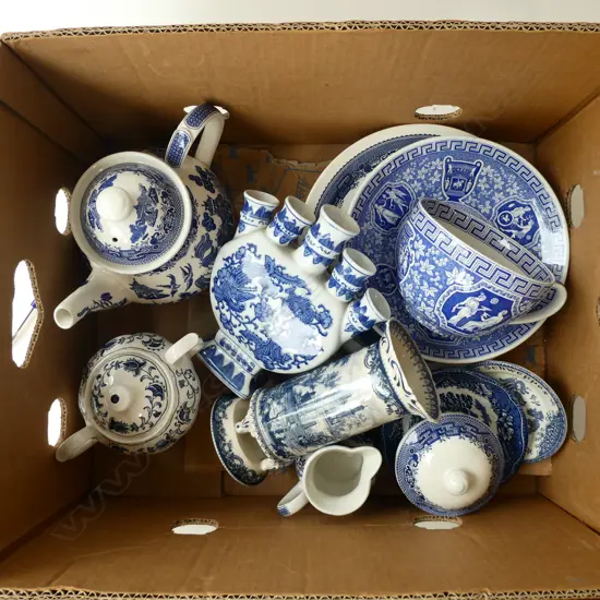 ASST. B/W CHINA INCL. LG SPODE C/S ETC