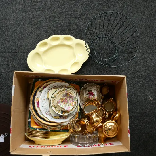 ASST. CHINA INCL. GOLD TEA SET ETC