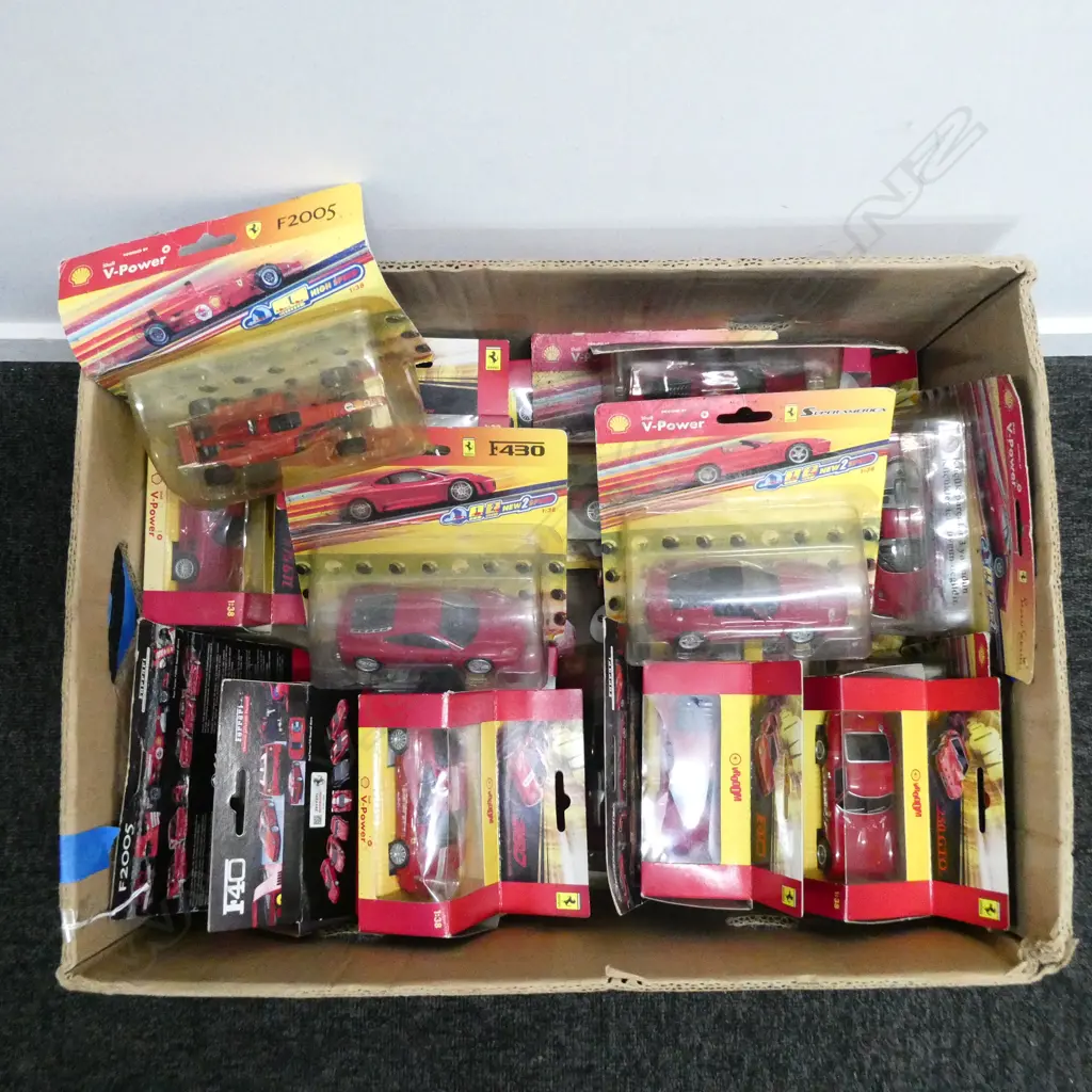 LG COLLECTION BOXED FERRARI MODEL CARS Image 1++