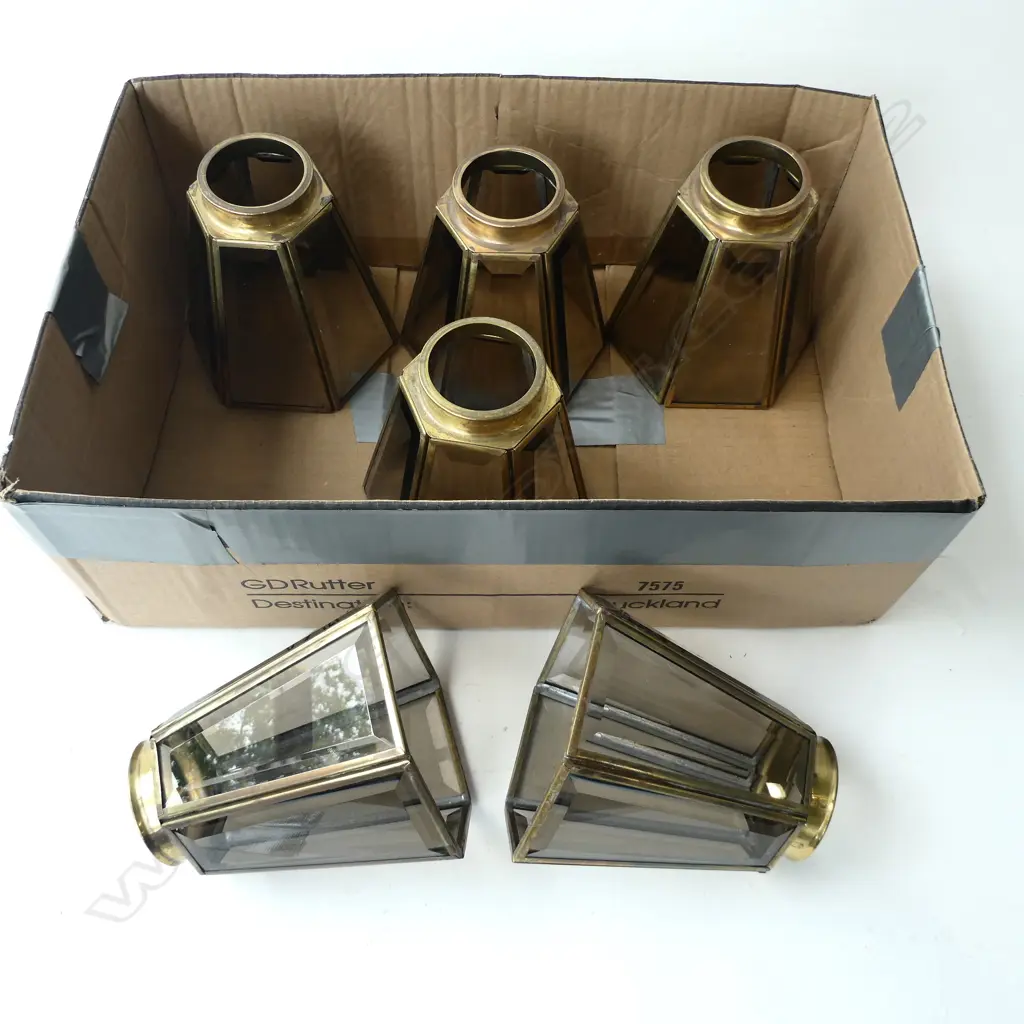 6 GLASS & BRASS LIGHT SHADES Image 1++