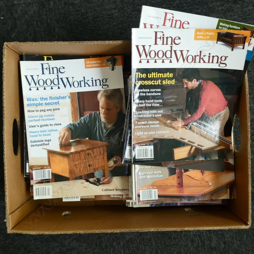 COLLECTION ASST. WOODWORKING PERIODICALS ETC Image 1++