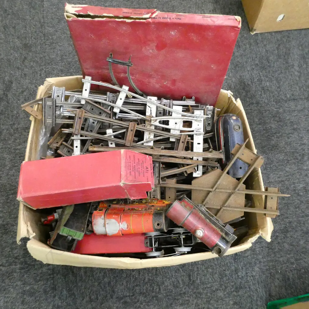 ASST. TRAIN TRACKS, ENGINES ETC Image 1++
