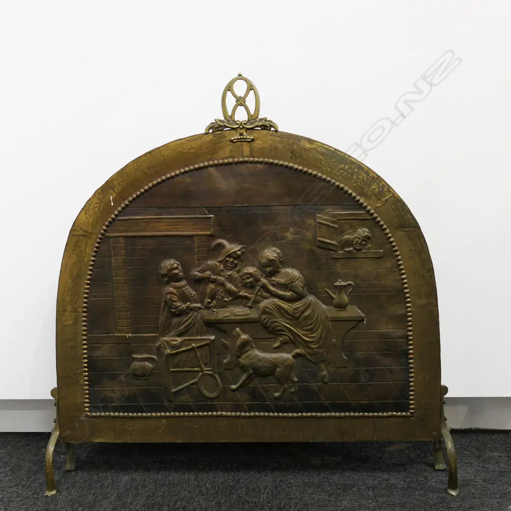 VINTAGE BRASS FIRE SCREEN H760MM Image 1++