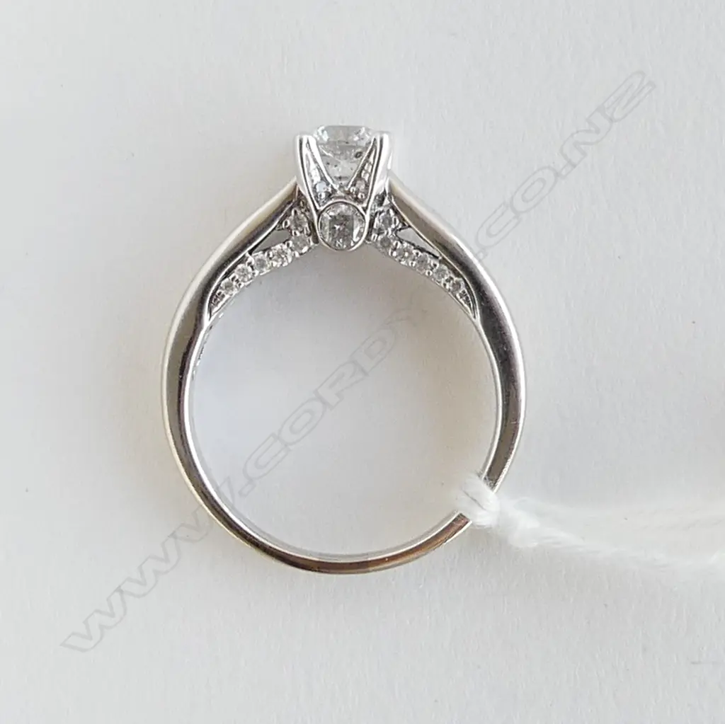 14CT WG DIAMOND RING TDW 1.00CT 5.2gms size Q 1/2 Image 1++