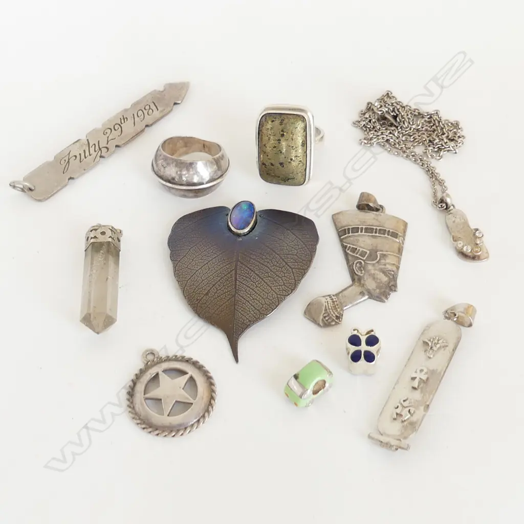 COLLECTION SILVER ITEMS; RINGS, PENDANTS NECKLACE & CHARMS, 76.8gm SIZE O & P Image 1++