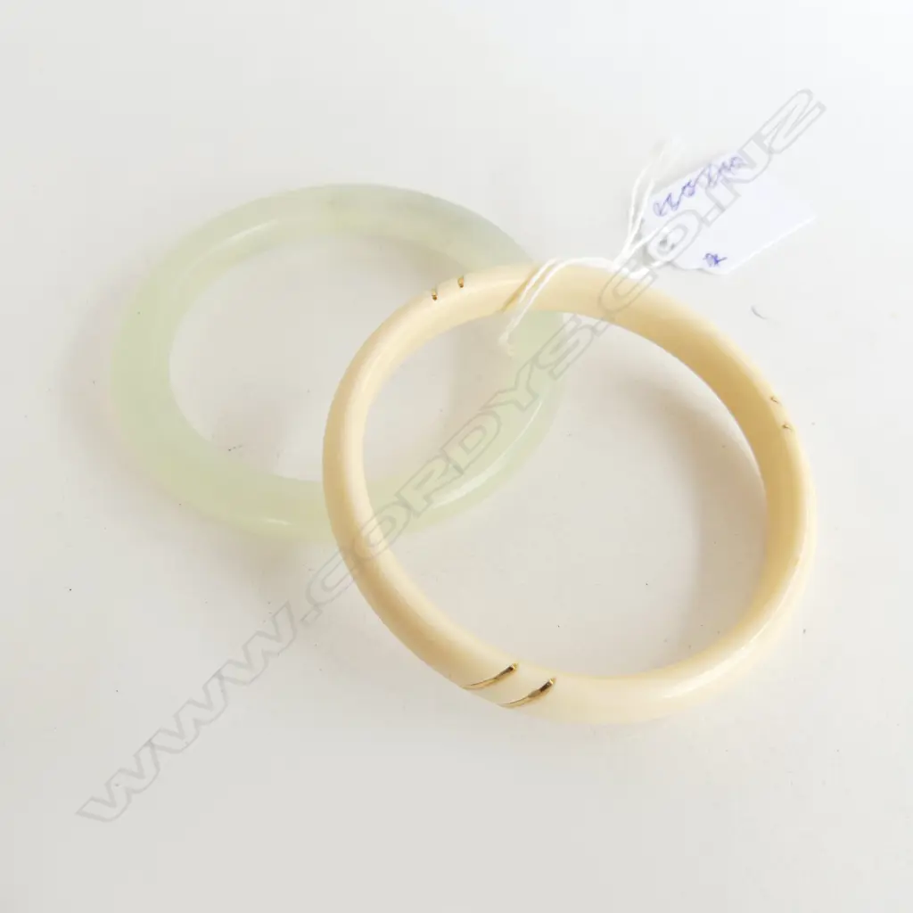 2 BANGLES; JADE & IVORY Image 1++