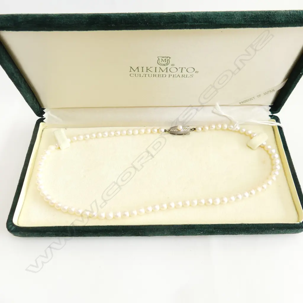 MIKIMOTO PEARL NECKLACE, w. ORIG. BOX L.420mm Image 1++