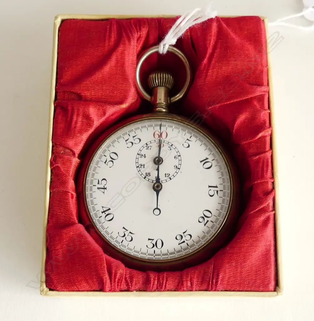 VINTAGE BOXED STOPWATCH, MAKER WATERBURY WATCH CO. - WORKING Image 1++