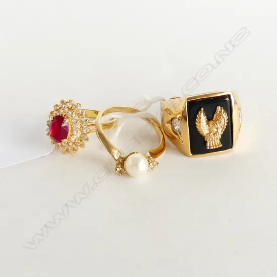 3 COSTUME RINGS