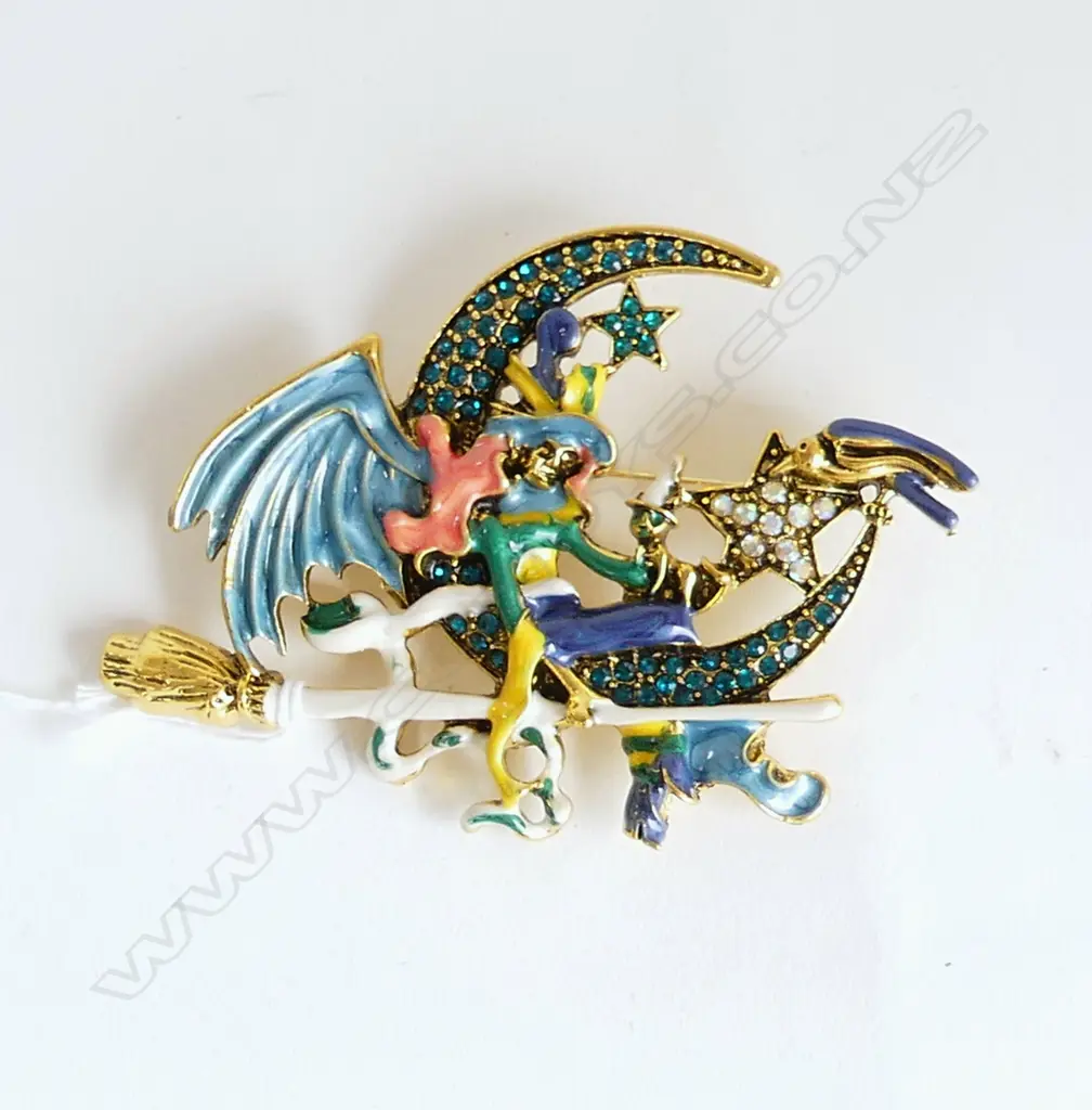 LG HALLOWEEN WITCH BROOCH, NEW Image 1++