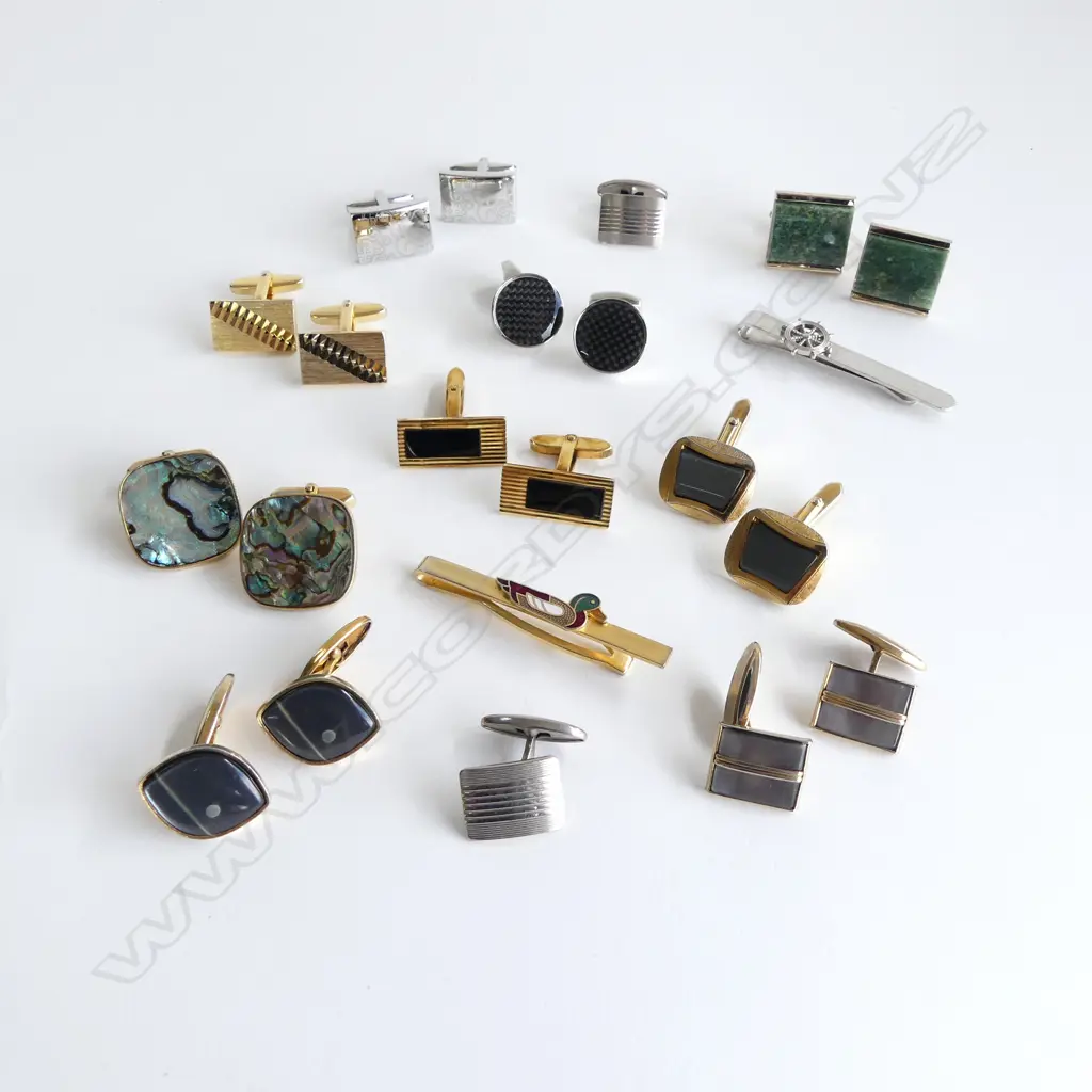 BAG OF CUFF LINKS ONE MARKED DANTE Image 1++