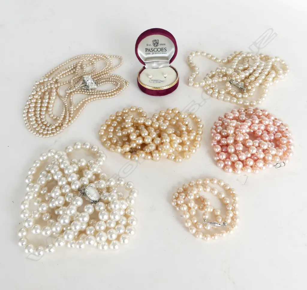 ASST. COSTUME PEARL NECKLACES ETC Image 1++