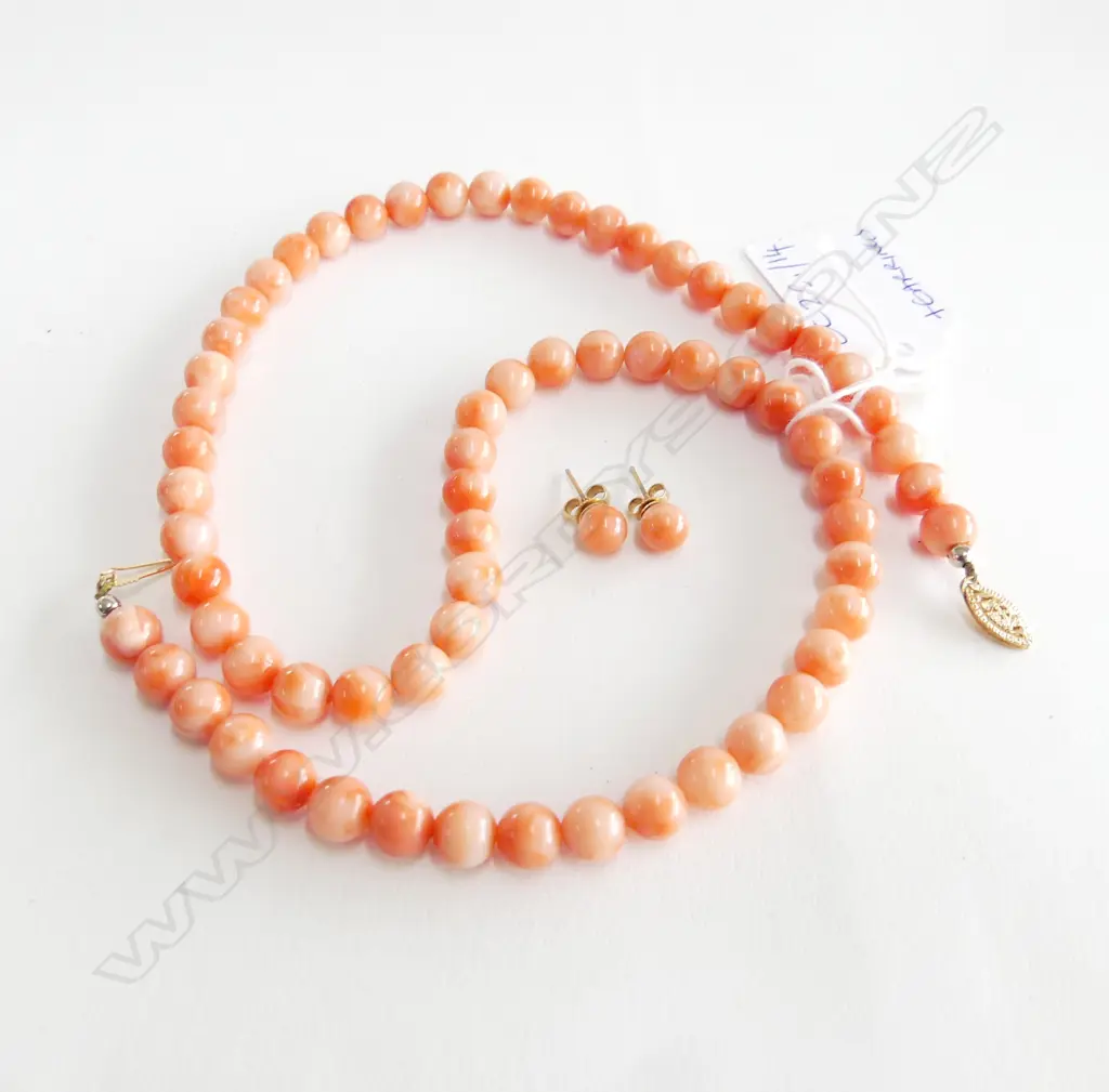 CORAL BEAD NECKLACE L.510mm w. 14CT CLASP + PR EARRINGS Image 1++