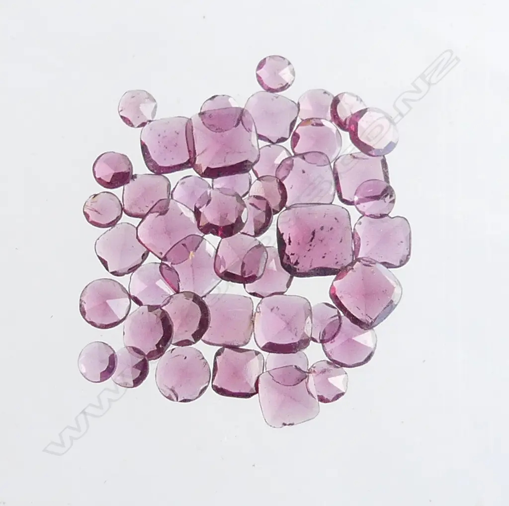 LOOSE RUBIES Image 1++