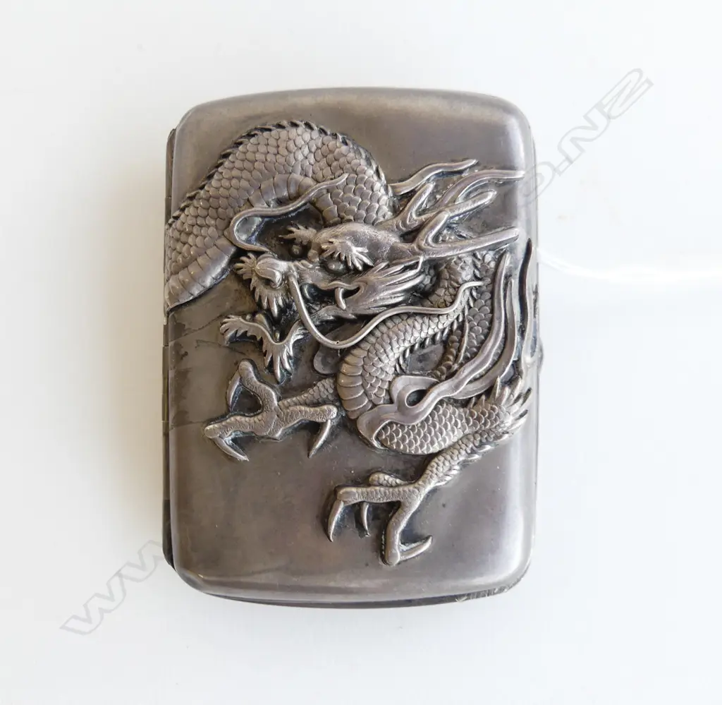 JAPANESE SILVER? CIGARETTE CASE w. DRAGON DECORATION 85x60mm no marks Image 1++