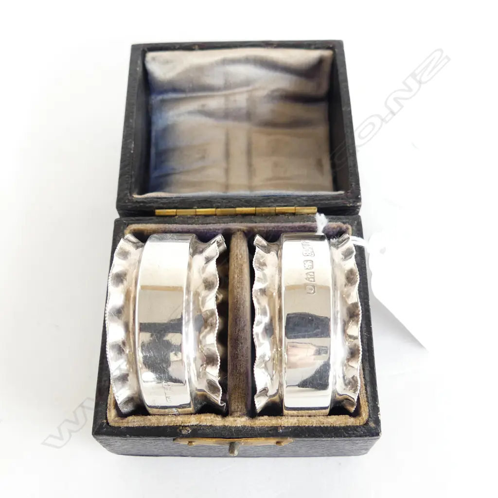 PR CASED S/SILVER NAPKIN RINGS 21GMS Image 1++