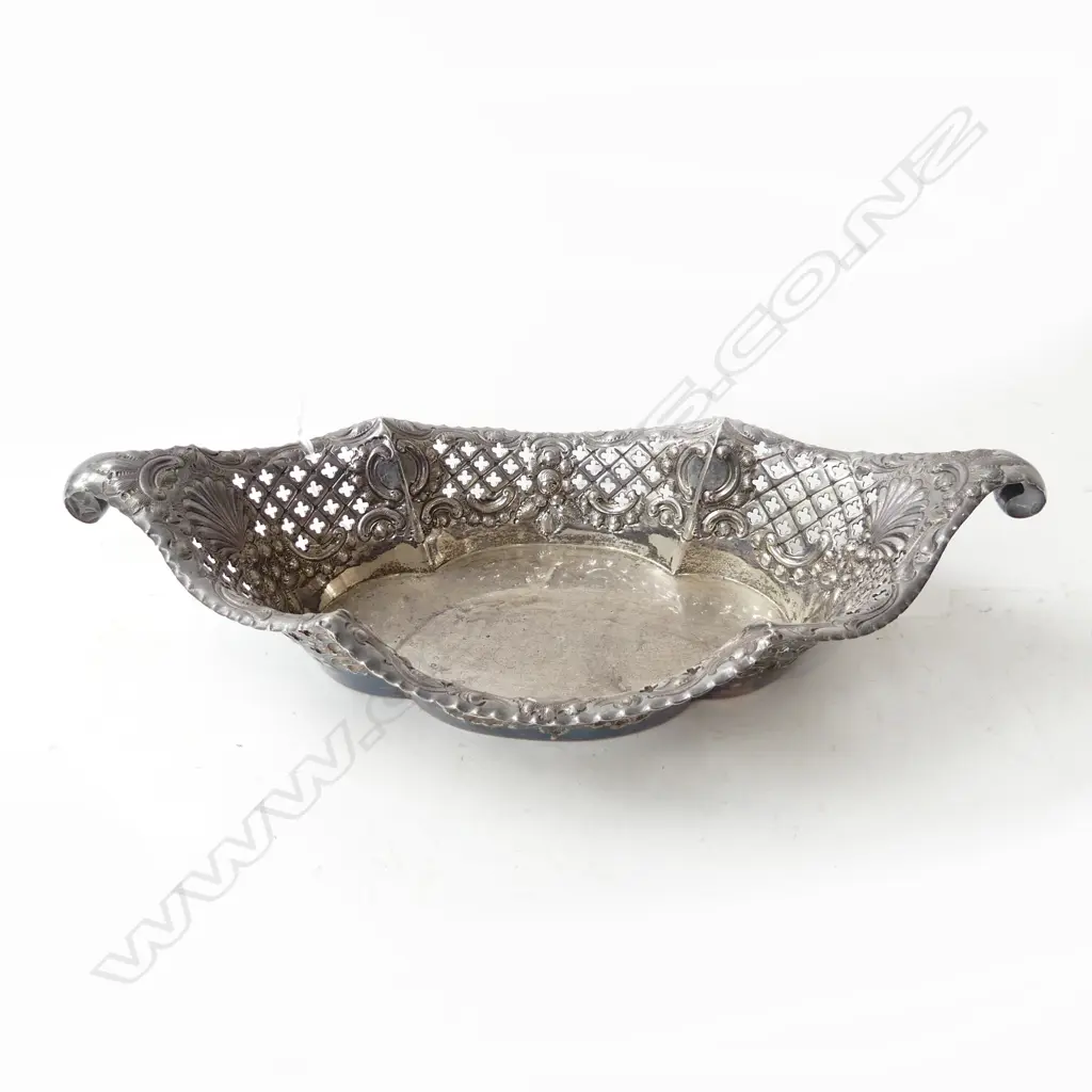 STG SILVER PIERCED DISH W.245mm 181gms Image 1++
