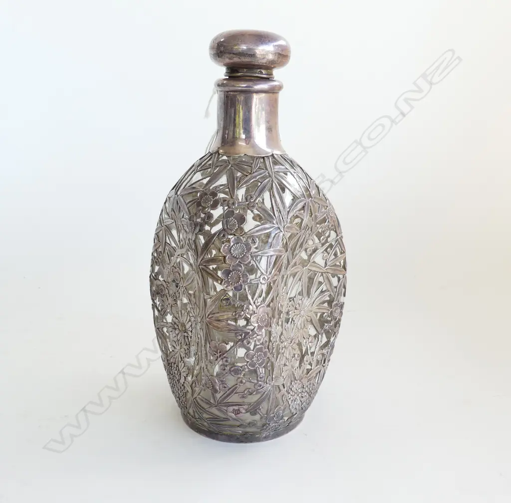 JAPANESE 950 SILVER DECANTER H.220mm Image 1++