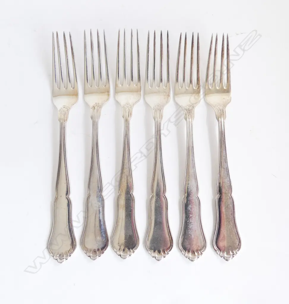 SET OF 6 DANISH SILVER DESSERT FORKS 239GMS Image 1++