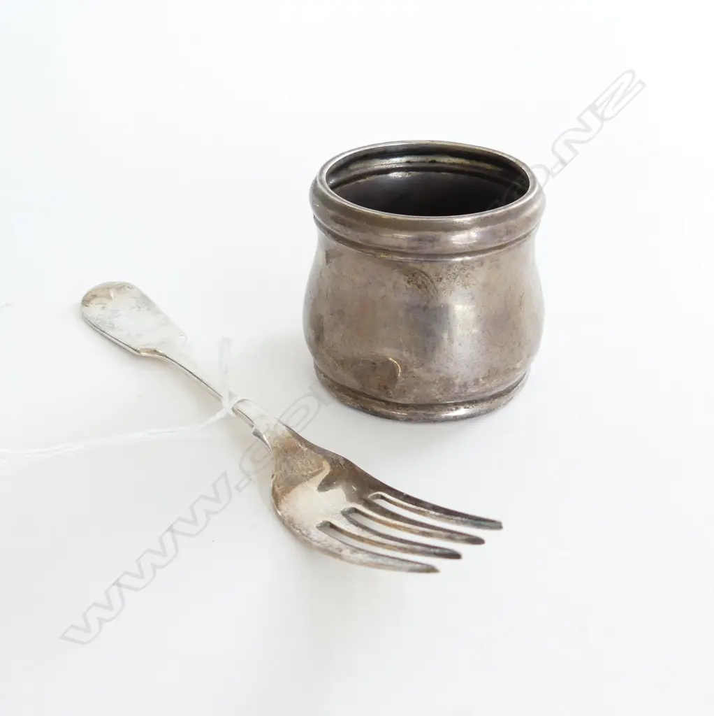 BIRMINGHAM STG SILVER POT 55grms W. STAINLESS FORK Image 1++