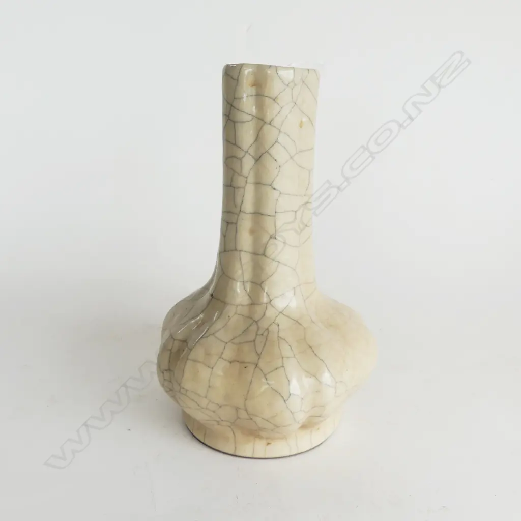 CHINESE CRACKLE GLAZE VASE H.230mm Image 1++