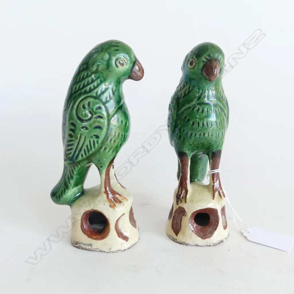 PR CHINESE GREEN GLAZED PARROTS H.145mm Image 1++