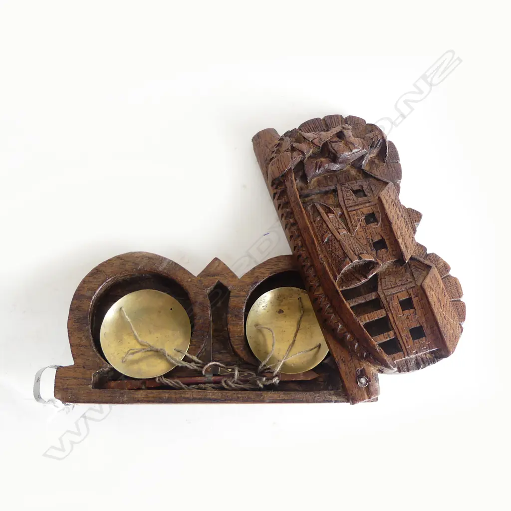 VINTAGE CARVED CHINESE WOOD CASED GOLD SCALES L160MM Image 1++