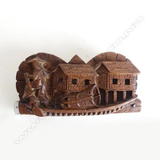 VINTAGE CARVED CHINESE WOOD CASED GOLD SCALES L160MM